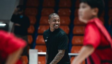 Heart over height: Former NBA star Isaiah Thomas's everyday battle
