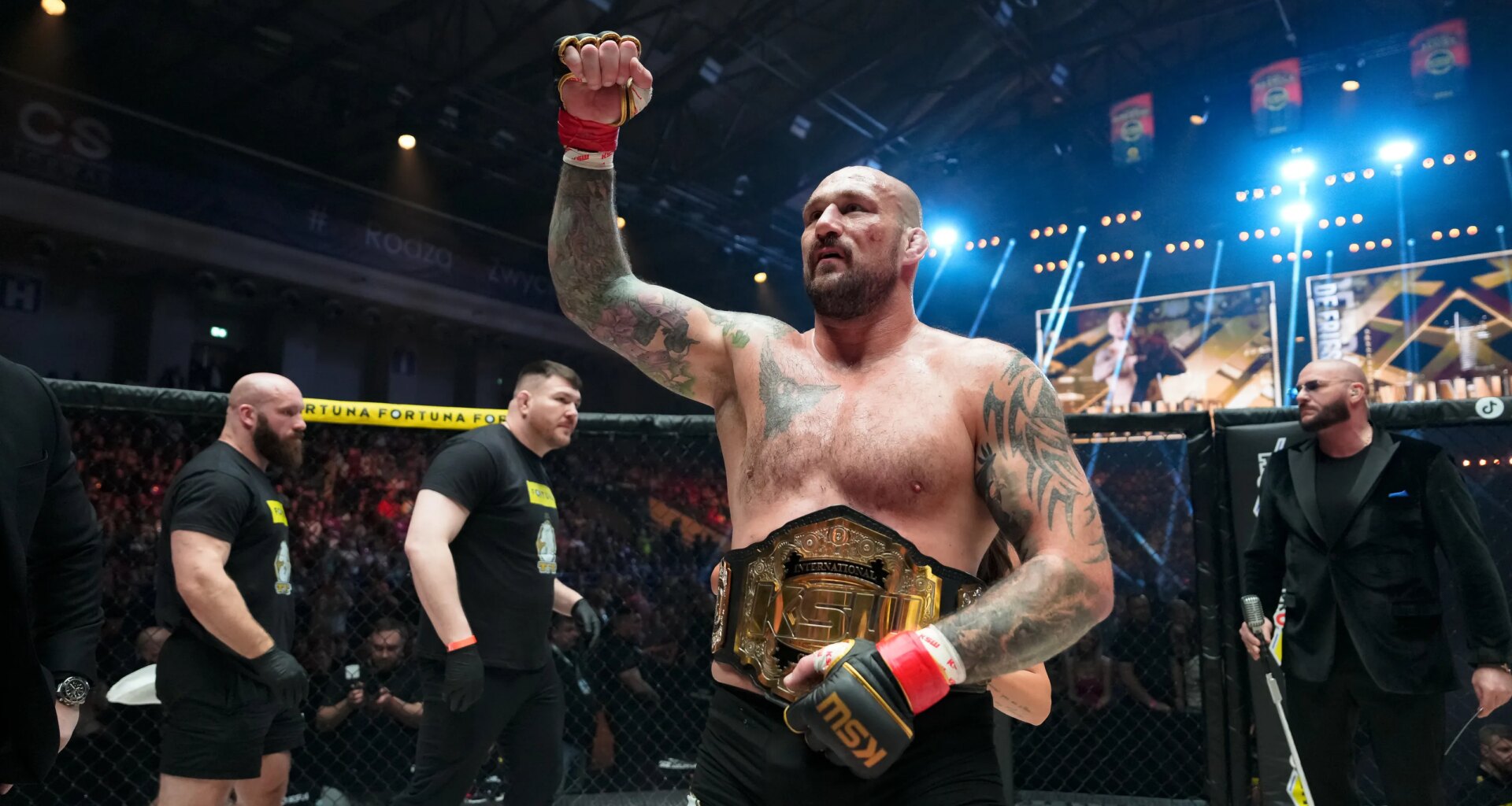 Phil De Fries logs 14th title defense with early finish