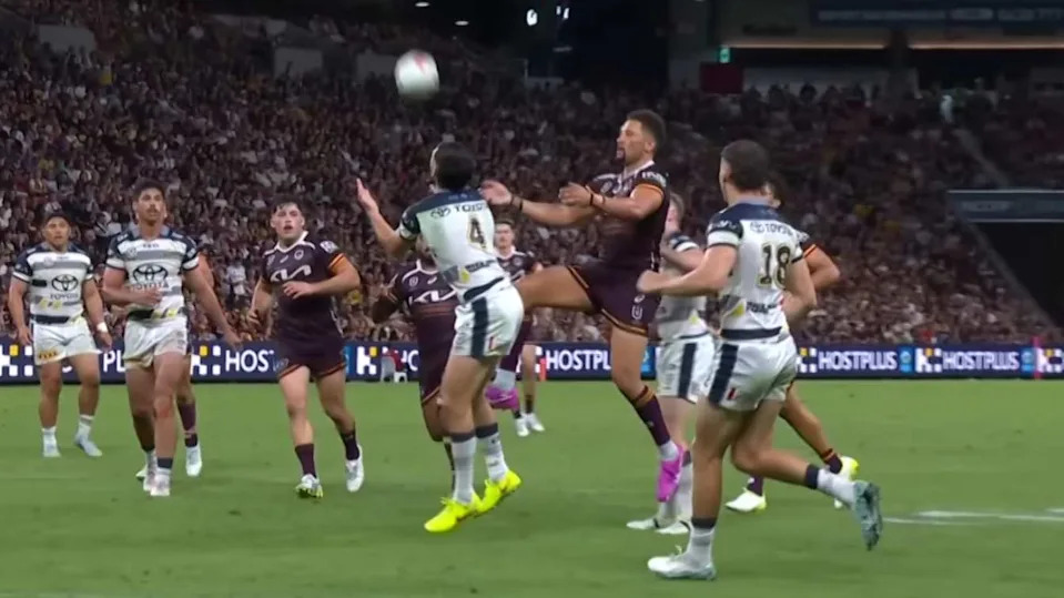 Gehamat Shibasaki's disruptor call against him frustrated Michael Maguire. (Images: Channel Nine)