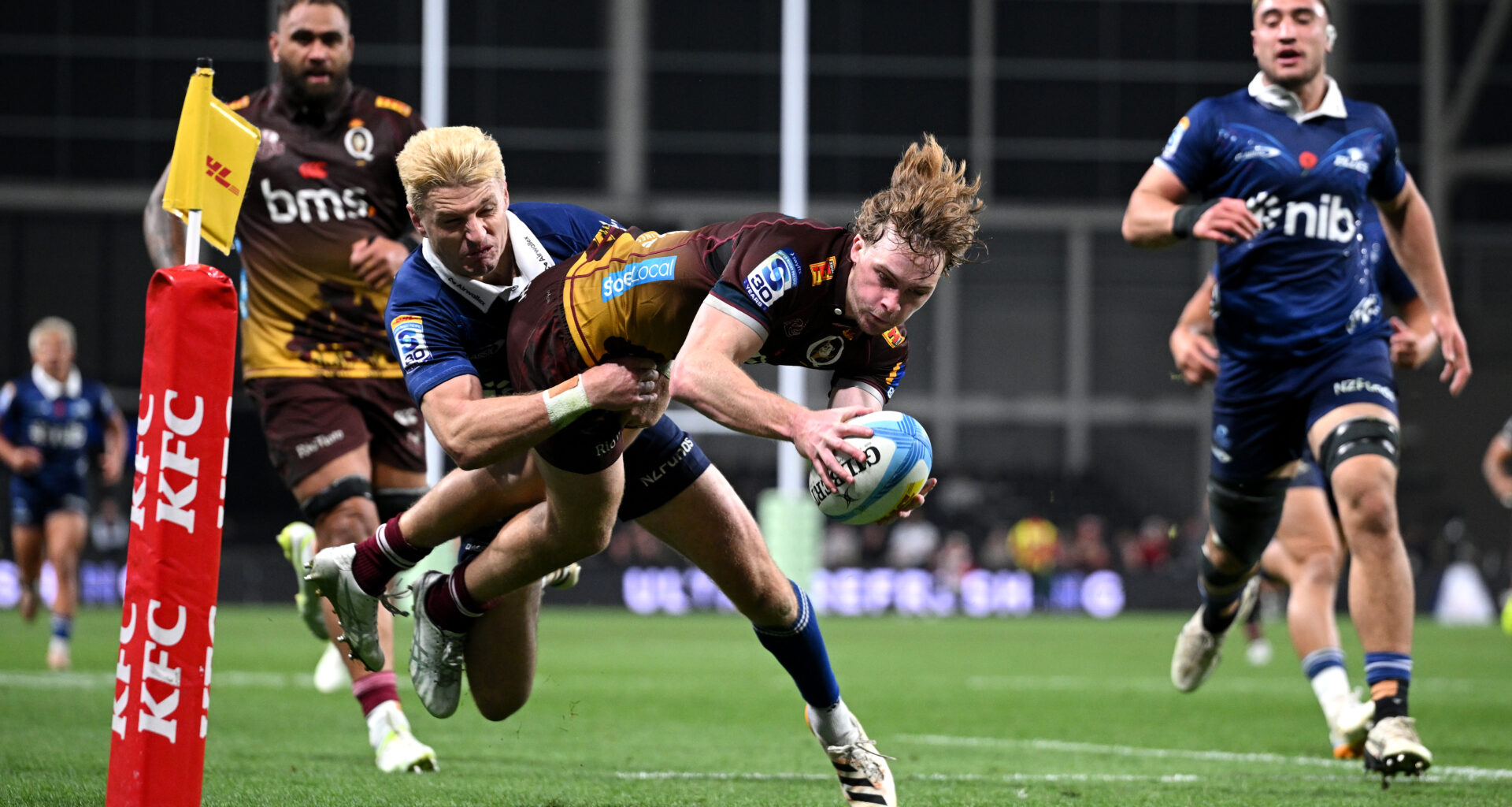 Reds Lose Super Point Heartbreaker in Super Round Thriller in Christchurch
