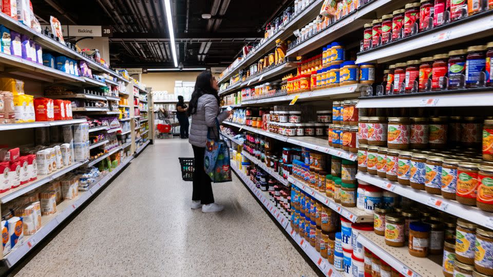 People shop at a grocery store in Manhattan on February 27, 2026 in New York City. - Spencer Platt/Getty Images