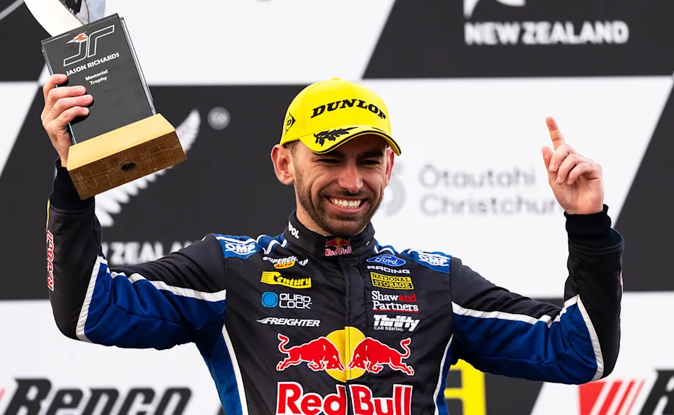 Broc Feeney with the Jason Richards Trophy.