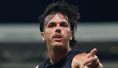 Elijah Hollands: Father of hospitalised Carlton player posts powerful message of support