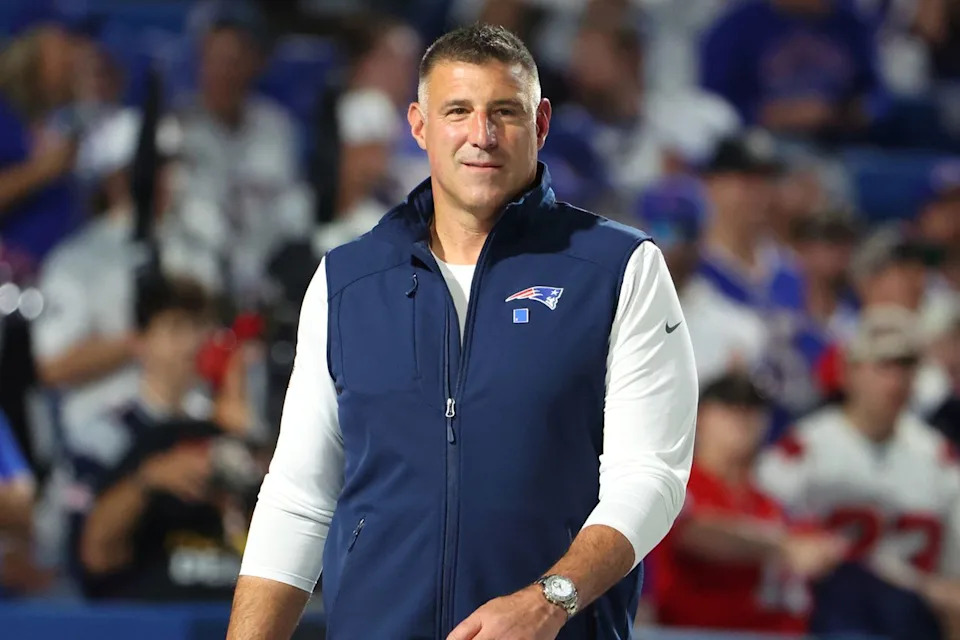 New England Patriots head coach Mike Vrabel before a game against the Buffalo Bills on Oct. 5, 2025Credit: Timothy T Ludwig/Getty
