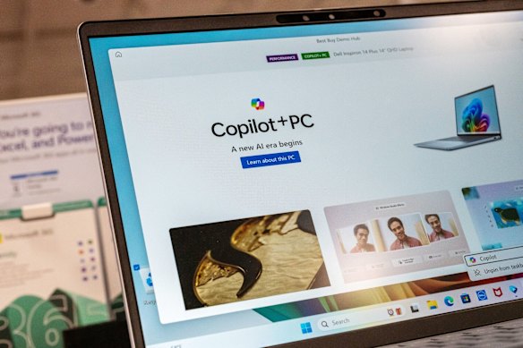 Rather than making computers with less RAM to save costs, many companies are focusing on higher-end devices with bigger specs and AI features to stabilise margins.