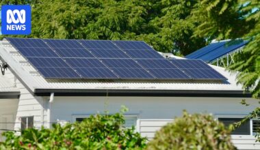 Australians expected to generate more solar panel waste each year by 2030, inquiry hears