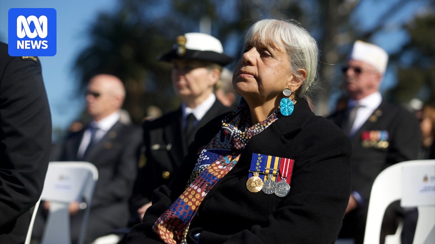 Indigenous veteran Di Ryder slams 'distracting' booing at Anzac Day Welcome to Country