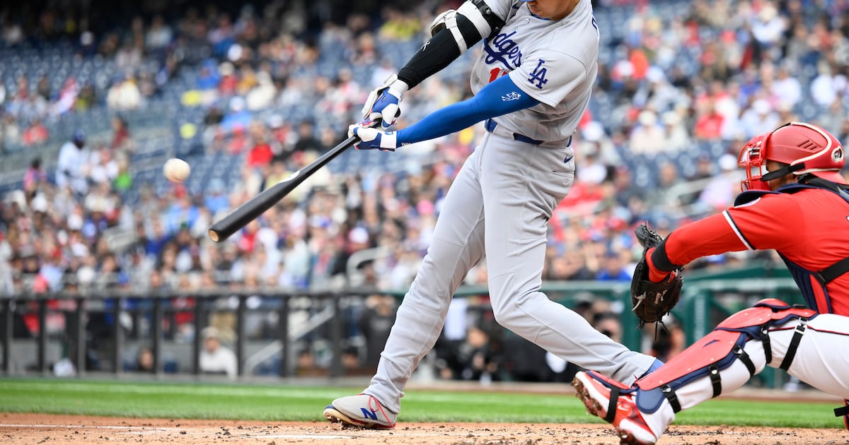 Giants take two of three from Dodgers – Annenberg Media
