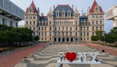 New York’s pension trap: spend now, pay later
