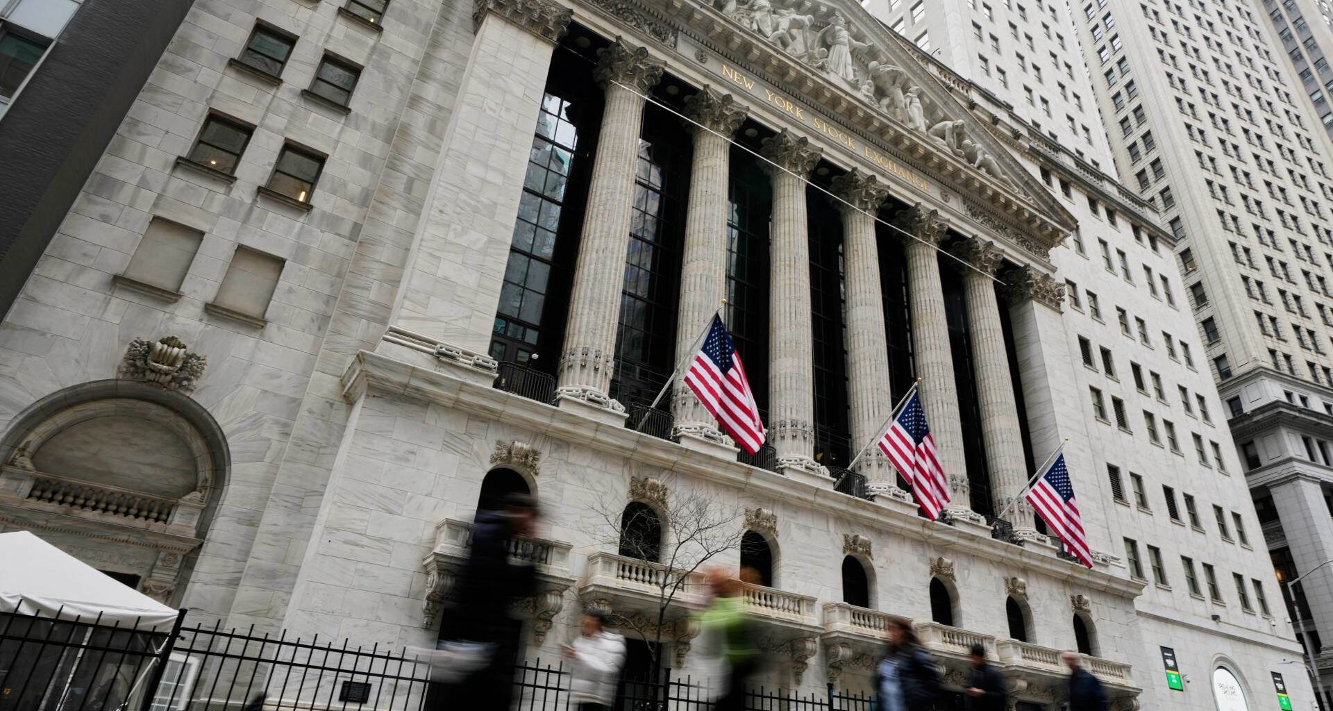 Iran war’s big winners: Wall Street, weapons firms, AI and green energy | Business and Economy News