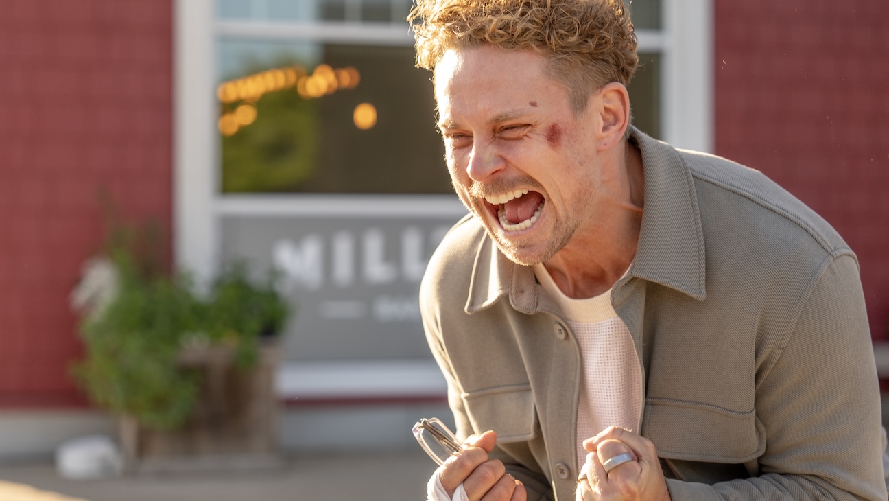 Billy Magnussen as Duncan in The Audacity