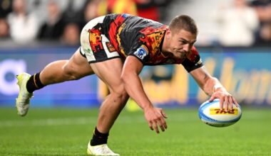 Chiefs punish Fijian Drua to remain second on Super Rugby ladder