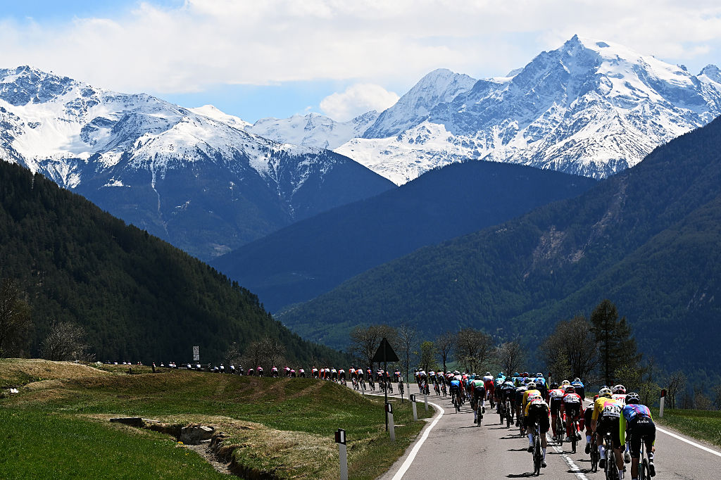 MARTELL, ITALY - APRIL 21: A general view of the peloton climbing to the Reschenpass / Passo Resia (1508m) during the 48th Tour of the Alps 2026, Stage 2 a 147.5km stage from Telfs to Martell - Val Martello 1153m on April 21, 2026 in Martell, Italy. (Photo by Tim de Waele/Getty Images)