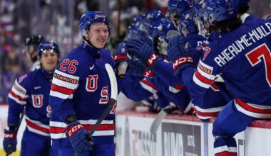 Max Plante wins Hobey Baker as top men's college hockey player