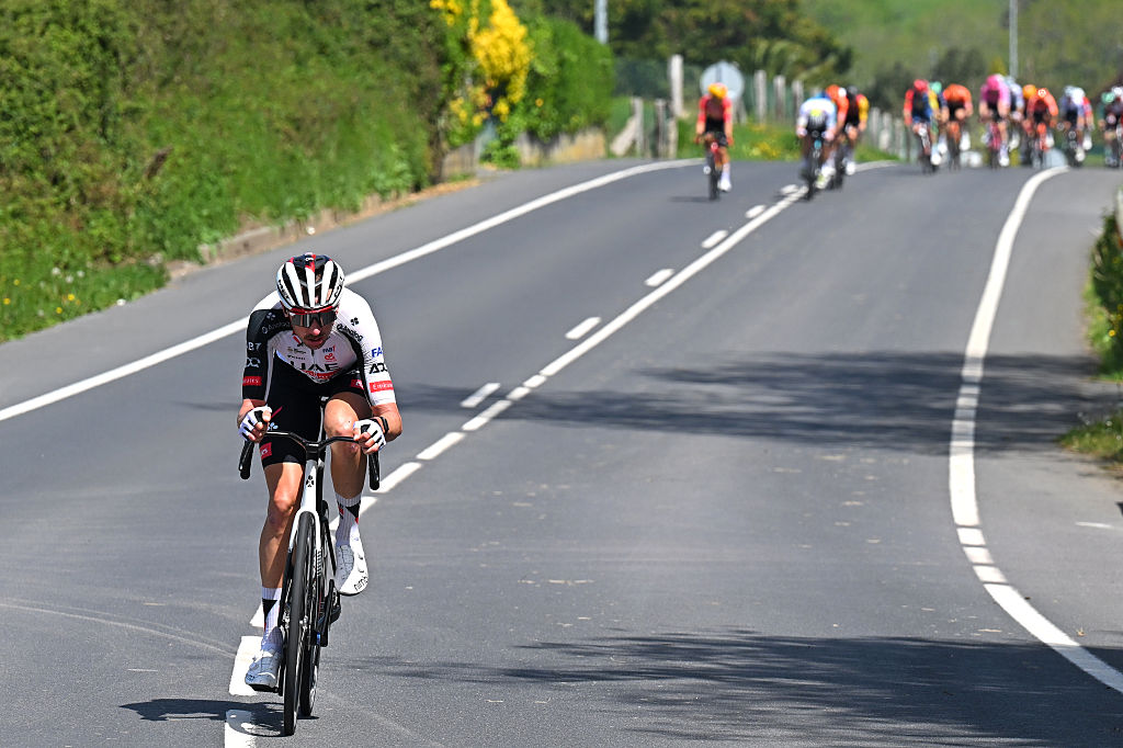 GALDAKAO, SPAIN - APRIL 09: Brandon McNulty of United States and UAE Team Emirates - XRG attacks during the 65th Itzulia Basque Country 2026, Stage 4 a 167.2km stage from Galdakao to Galdakao on / #UCIWT / April 09, 2026 in Galdakao, Spain. (Photo by Tim de Waele/Getty Images)