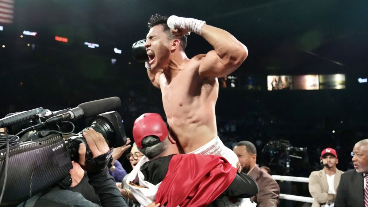 Boxing News Today: Concerns For Inoue in Nakatani Fight, Pacquiao Tipped to Beat Mayweather, & More