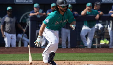 Mariners Select Connor Joe, Place Victor Robles On IL