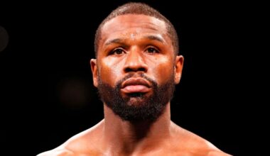 Floyd Mayweather forced to choose between two fights after ‘breach of contract’