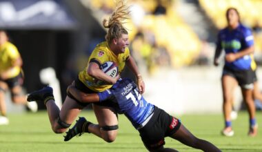 Black Ferns call in uncapped Hurricane for injured Chelsea Bremner