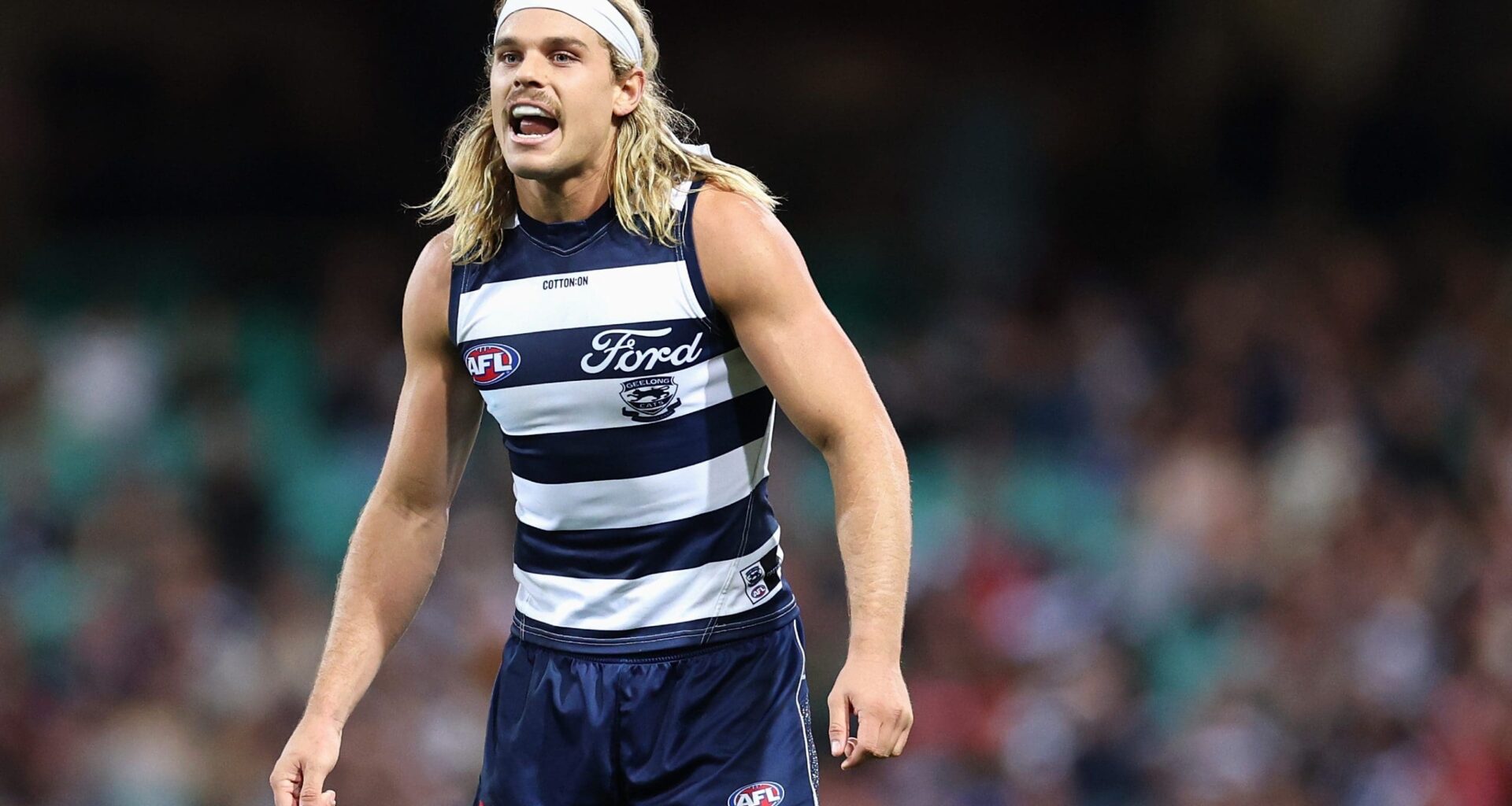 AFL star calls for mental health round
