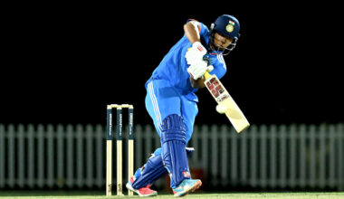 Do the best cricketers have to play Test cricket?