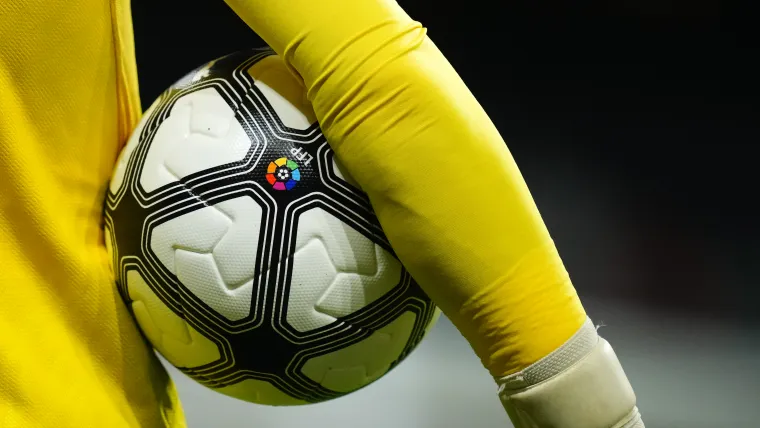 Why are La Liga teams wearing retro jerseys this weekend? Spanish clubs with kit nod to heritage and history image