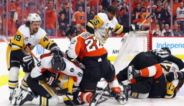Flyers-Penguins brawl sends 11 players to penalty box after lengthy delay