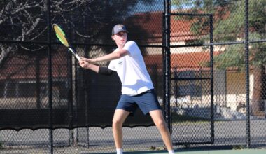 Boys tennis beats Los Gatos 4-3, maintaining undefeated streak