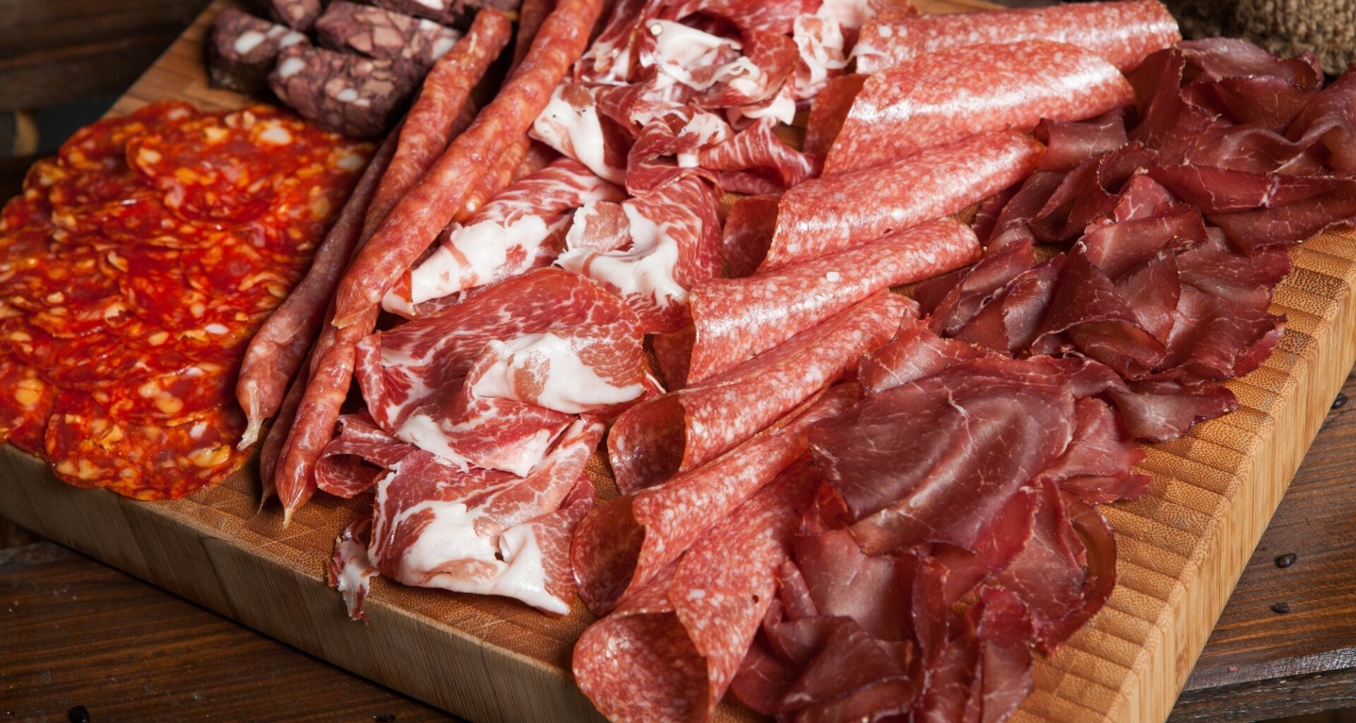 Mixed grilled meat platter. Assorted grilled meat