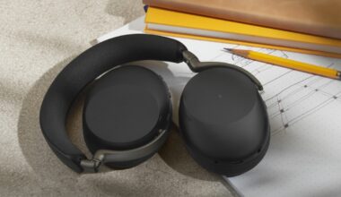 Jabra Evolve3 85 Review: Clearer Calls Without the Hideous Headset