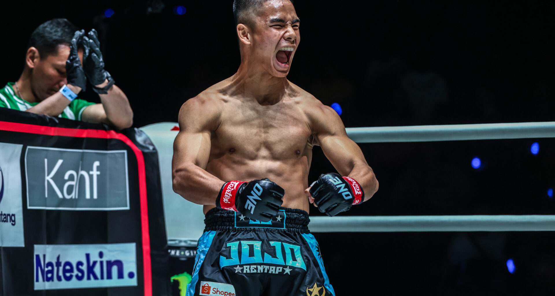 Johan Ghazali targets a finish of Shimon Yoshinari at ONE SAMURAI 1