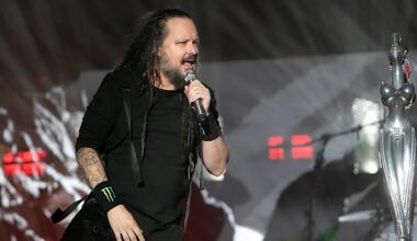 Korn Give New Song "Reward the Scars" Its Live Debut, Unveil Music Video