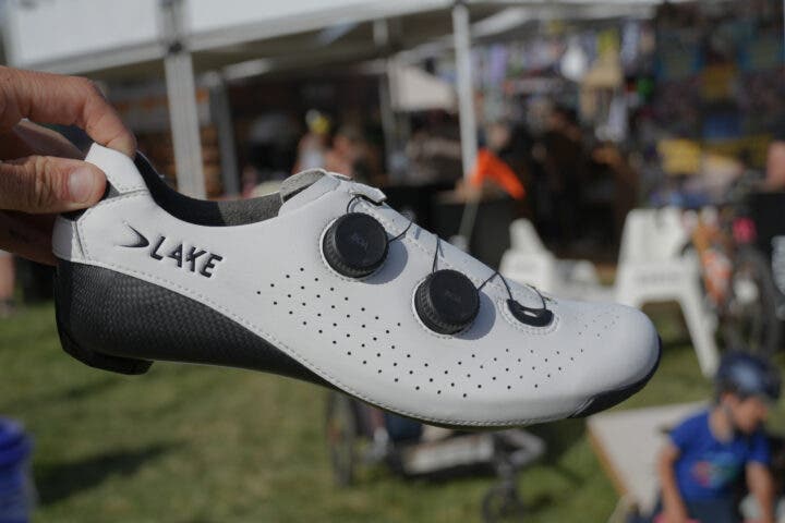 Lake White Shoes