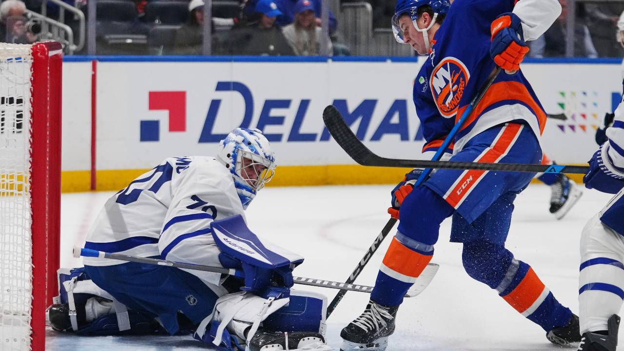 Maple Leafs reward prospects but get rolled by DeBoer’s Islanders