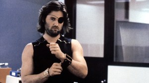 ESCAPE FROM NEW YORK, Kurt Russell, 1981