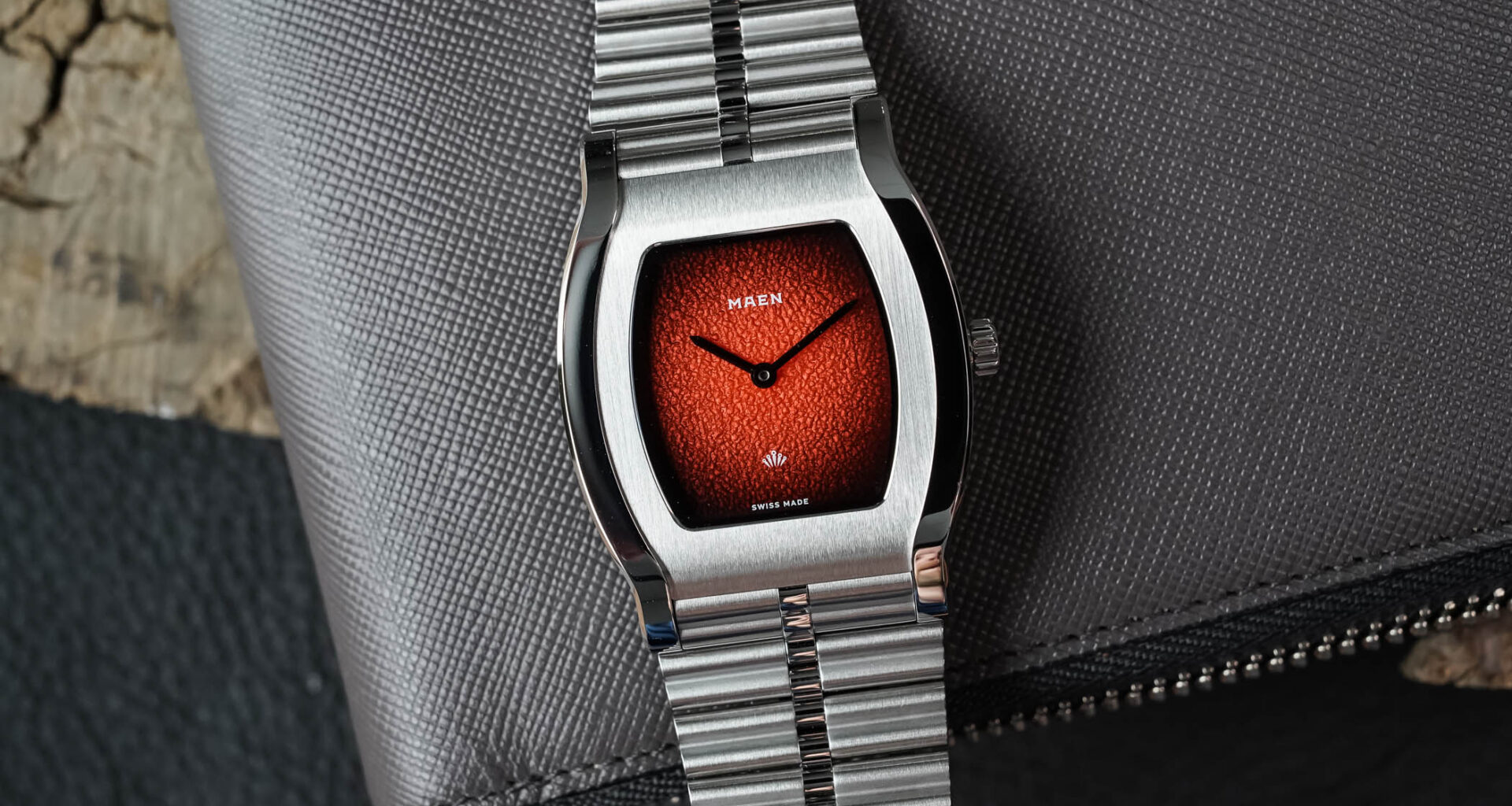 Maen x Nico Leonard Grand Tonneau Ultra-Thin