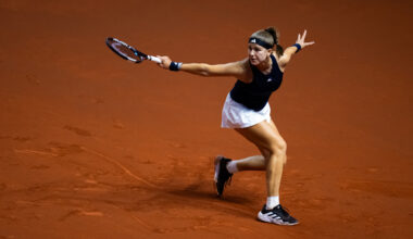 Muchova finally solves Gauff to set Stuttgart semi showdown with Svitolina