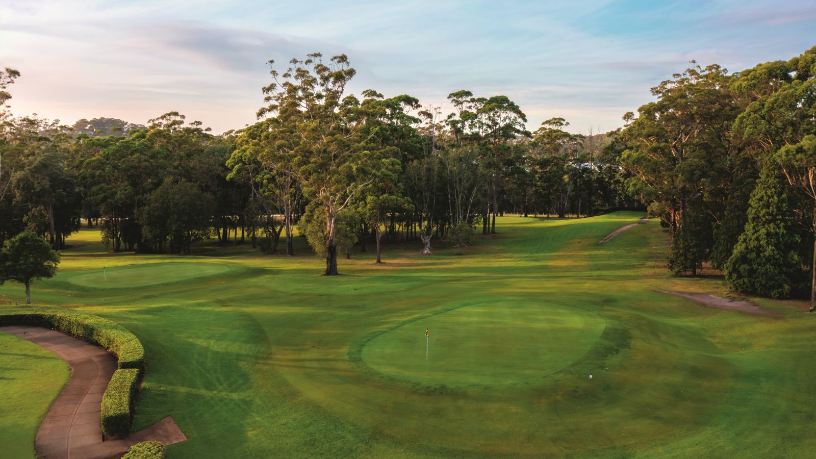 Review: Mollymook Golf Club - Hilltop Course - Courses and Travel - Features