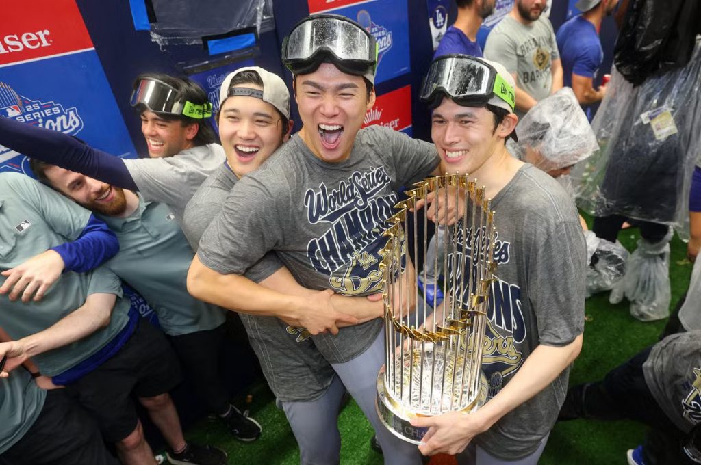 Should the MLB implement a salary cap? – The Bradley Scout