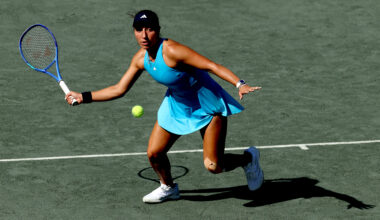 Pegula battles past Cocciaretto in another Charleston three-setter