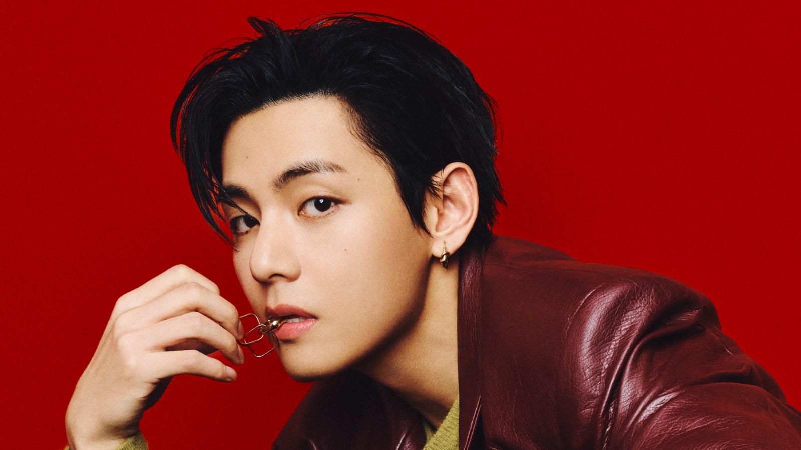 Solo Career, Making 'Arirang,' Group Egos