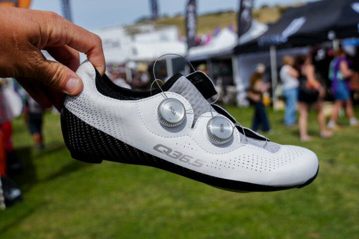 Q36.5 shoe