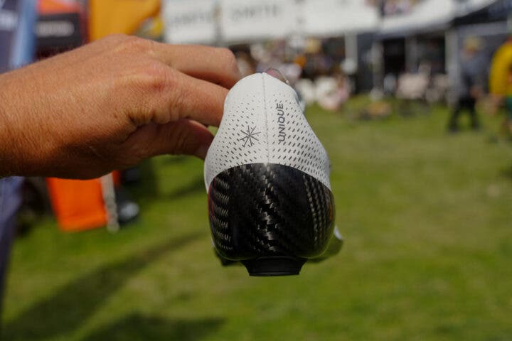 Q36.5 shoe rear