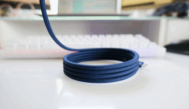 Scosche Statik MagStack USB-C cable coiling itself.