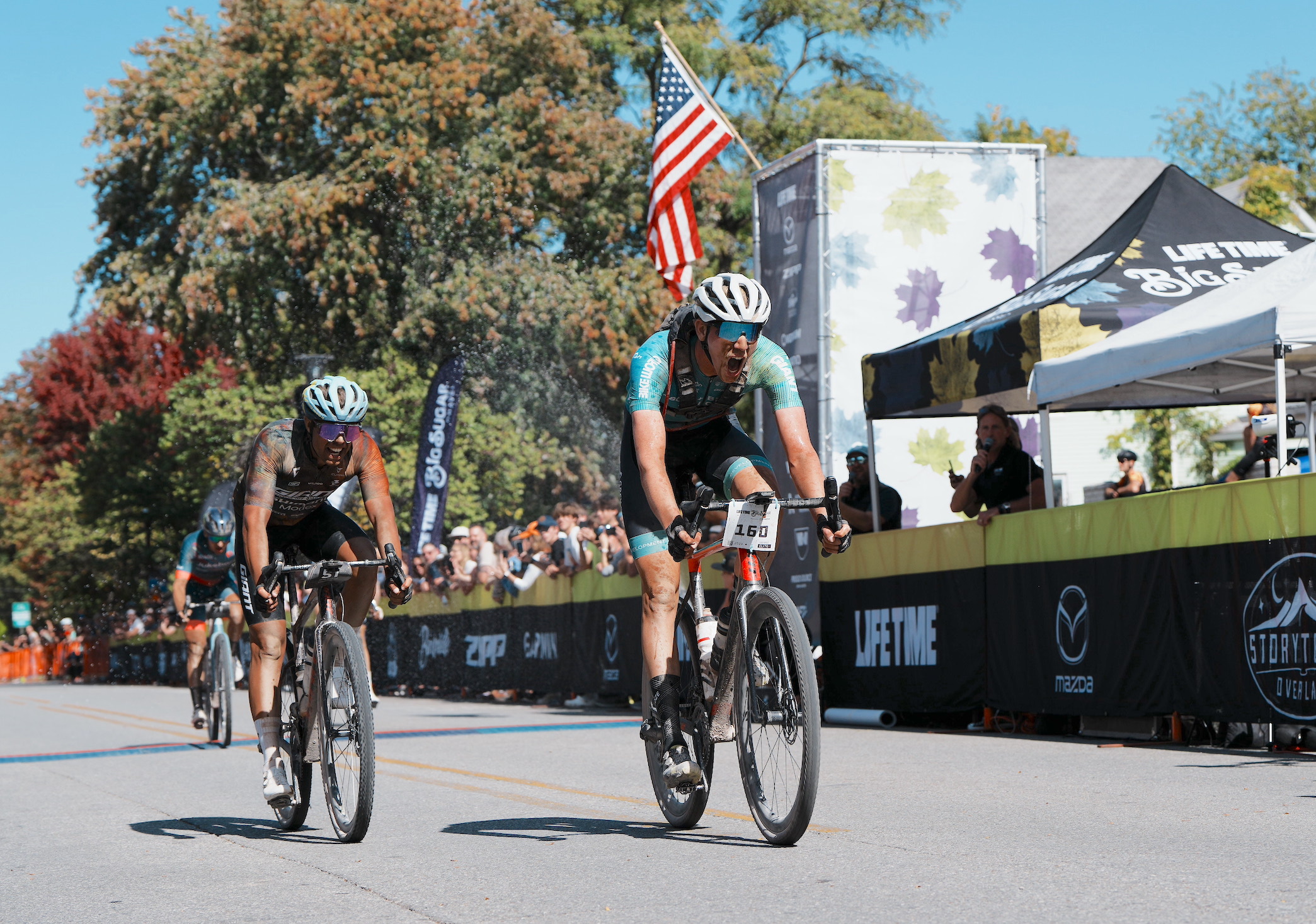 Torbj&oslash;rn Andre R&oslash;ed (Above + Beyond Cancer) outsprints Brendan Johnston (Giant Off Road) to win 2023 Big Sugar Gravel