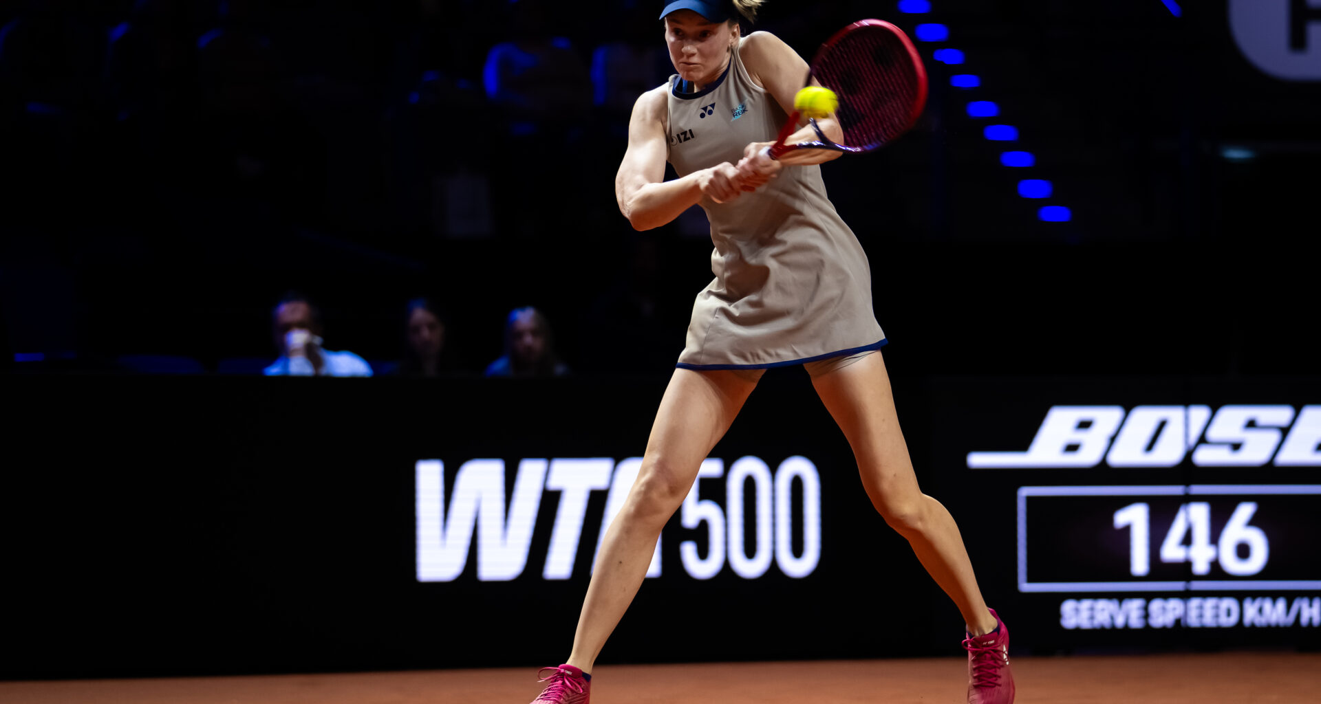 Top-seeded Rybakina handles Shnaider to book Stuttgart quarters spot