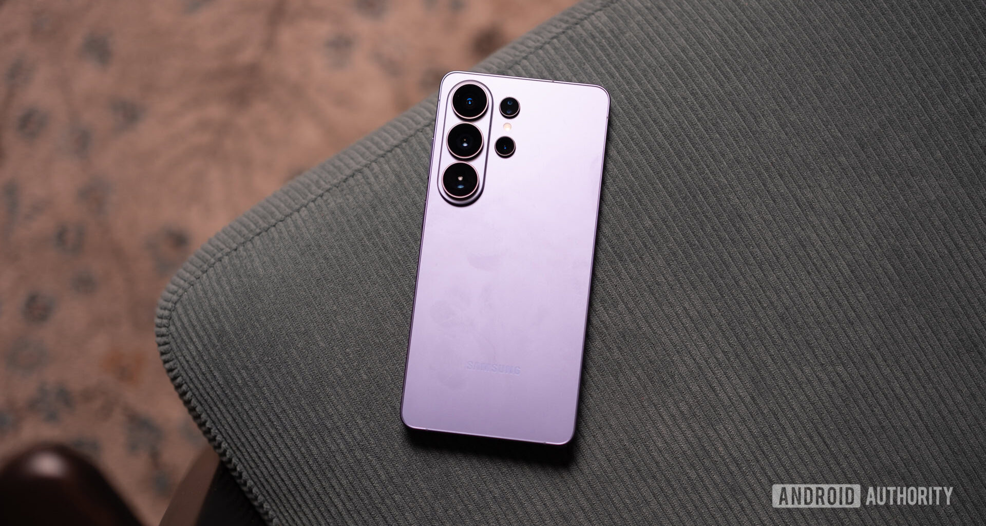 Samsung Galaxy S26 Ultra lying hero