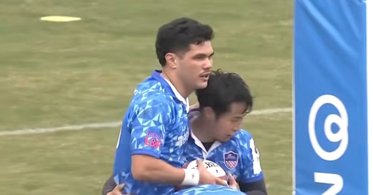 Wallaby Noah Lolesio scores hat-trick in JRLO masterclass