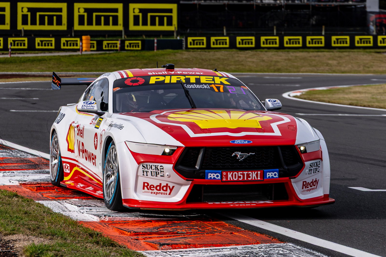 Kostecki clinches pole position for Taupo Supercars opener