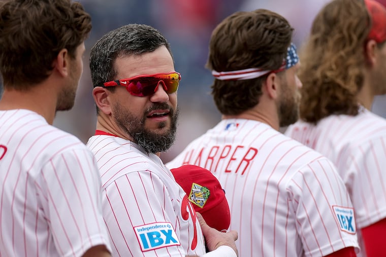 Kyle Schwarber and a group of Phillies cheered on the Flyers in Game 6 on Wednesday night.